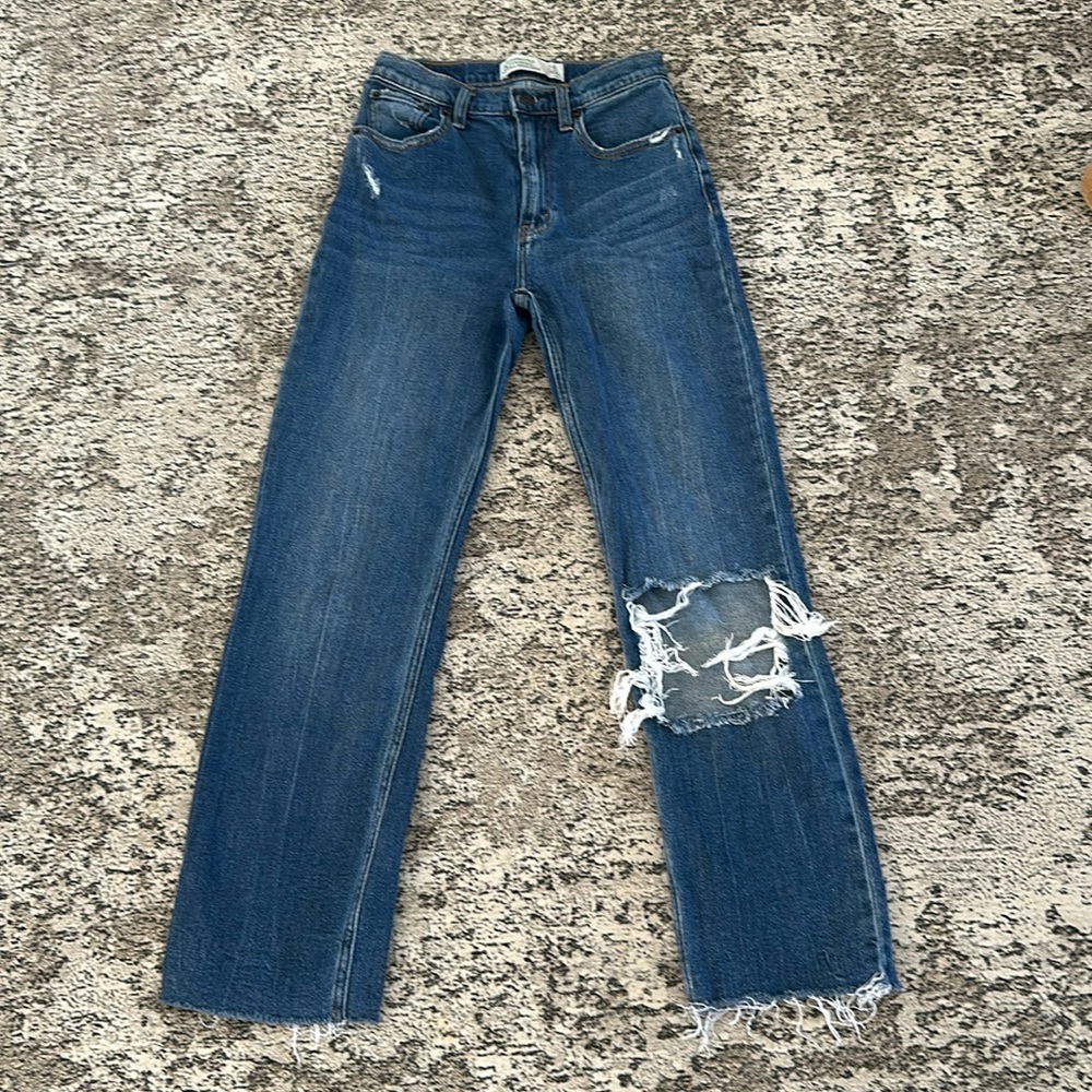 Abercrombie  ‘90s straight ultra high rise jeans